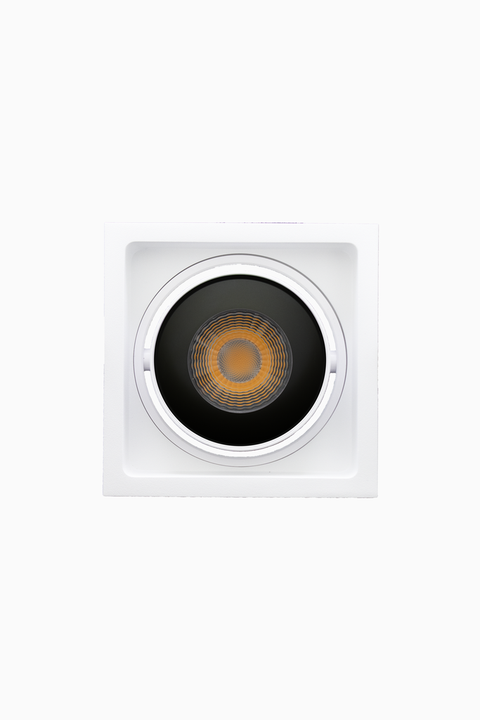 DOWNLIGHT DELIA CUADRADO 7W 3CCT 36º BLANCO/NEGRO TRIAC